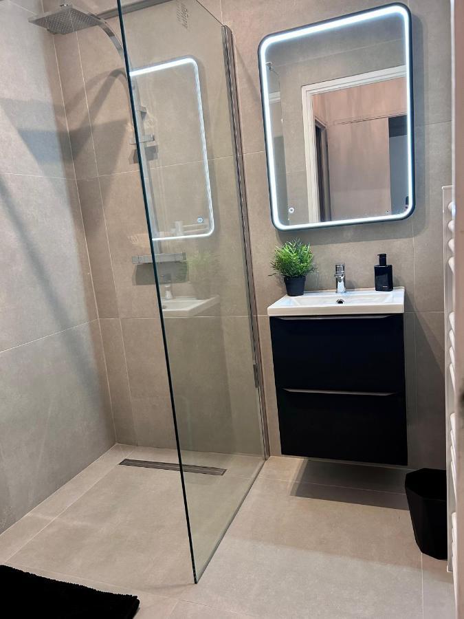 Residences Fleuries - Behind Cannes Croisette Bvd Luaran gambar